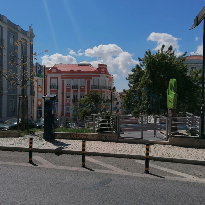 Prédio para Venda em Arroios Foto 2