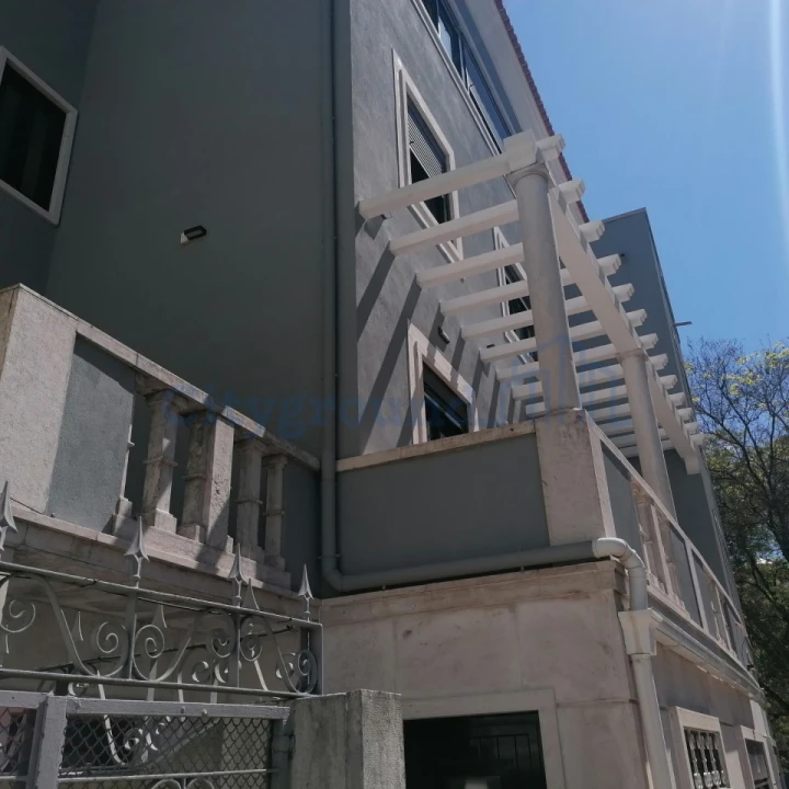 Prédio para Venda em Arroios Foto 9