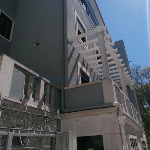 Prédio para Venda em Arroios Foto 9