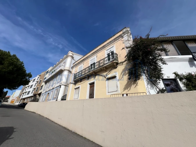 Prédio para Venda em Beato Foto 12