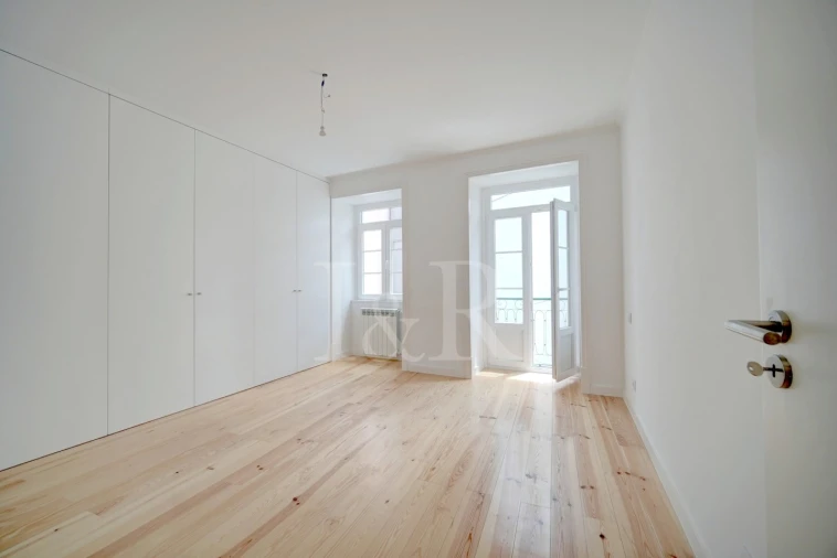 Apartamento T3 para Venda em Misericórdia Foto 6