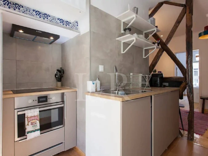 Apartamento T3 para Venda em Santa Maria Maior Foto 4