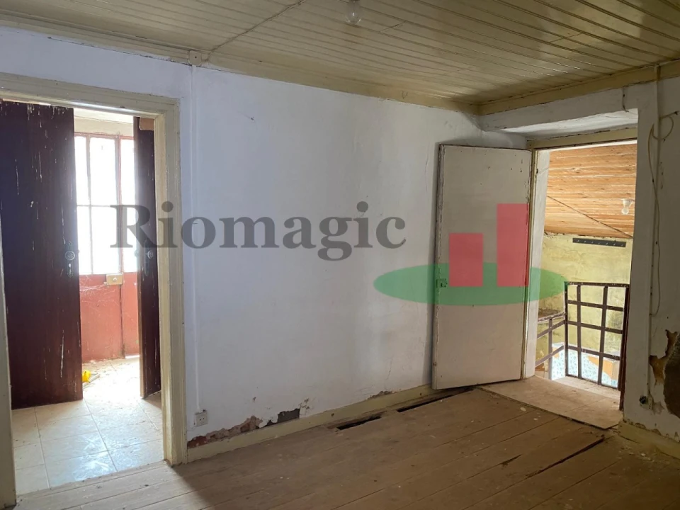 Moradia T2 para Venda em Alcanede Foto 23