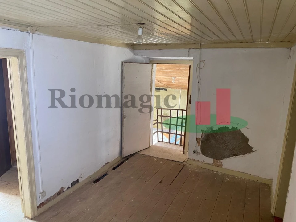 Moradia T2 para Venda em Alcanede Foto 24