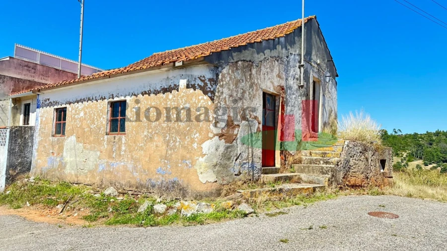 Moradia T2 para Venda em Alcanede