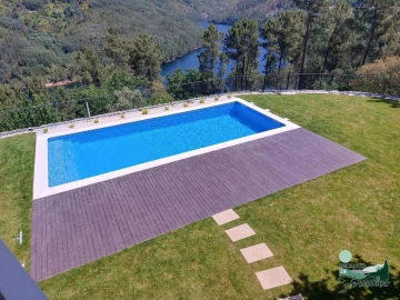 Moradia T3 para Arrendamento férias em Louredo