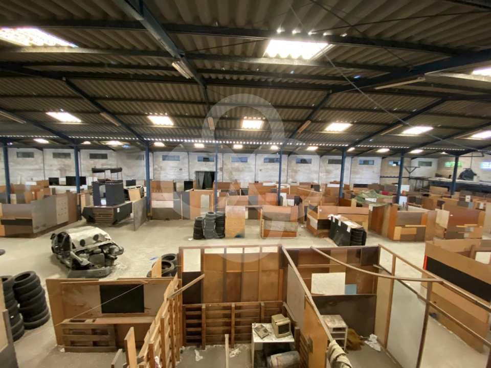 Armazém para Venda em Queluz e Belas Foto 7