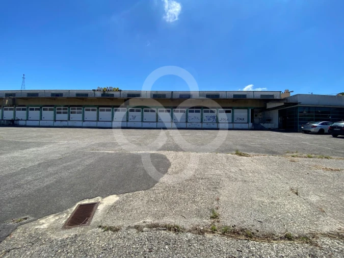 Armazém para Venda em Queluz e Belas Foto 17
