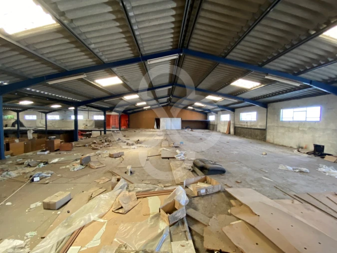 Armazém para Venda em Queluz e Belas Foto 4