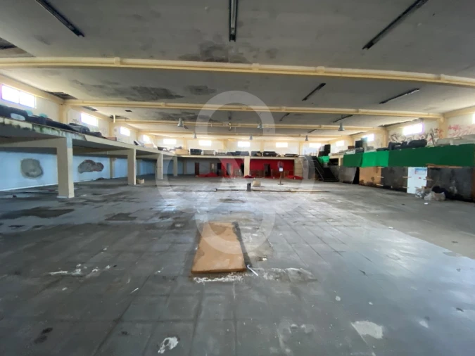 Armazém para Venda em Queluz e Belas Foto 12