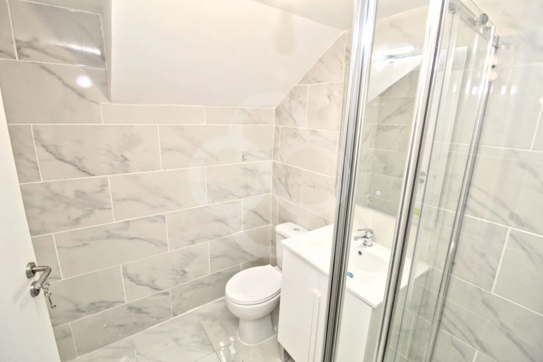 Loja para Venda em Laranjeiro e Feijó Foto 14