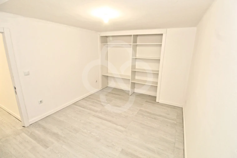 Loja para Venda em Laranjeiro e Feijó Foto 18