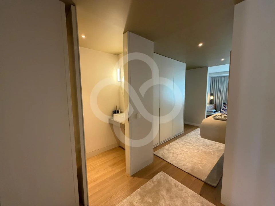 Apartamento T2 para Venda em Santo António Foto 7