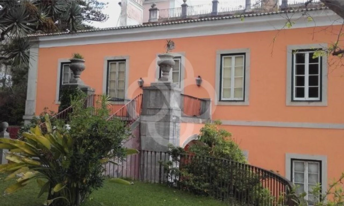 Moradia T28 para Venda em Oeiras e São Julião da Barra, Paço de Arcos e Caxias Foto 10