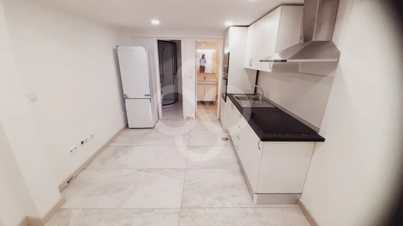 Loja para Venda em Corroios Foto 9