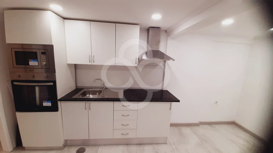 Loja para Venda em Corroios