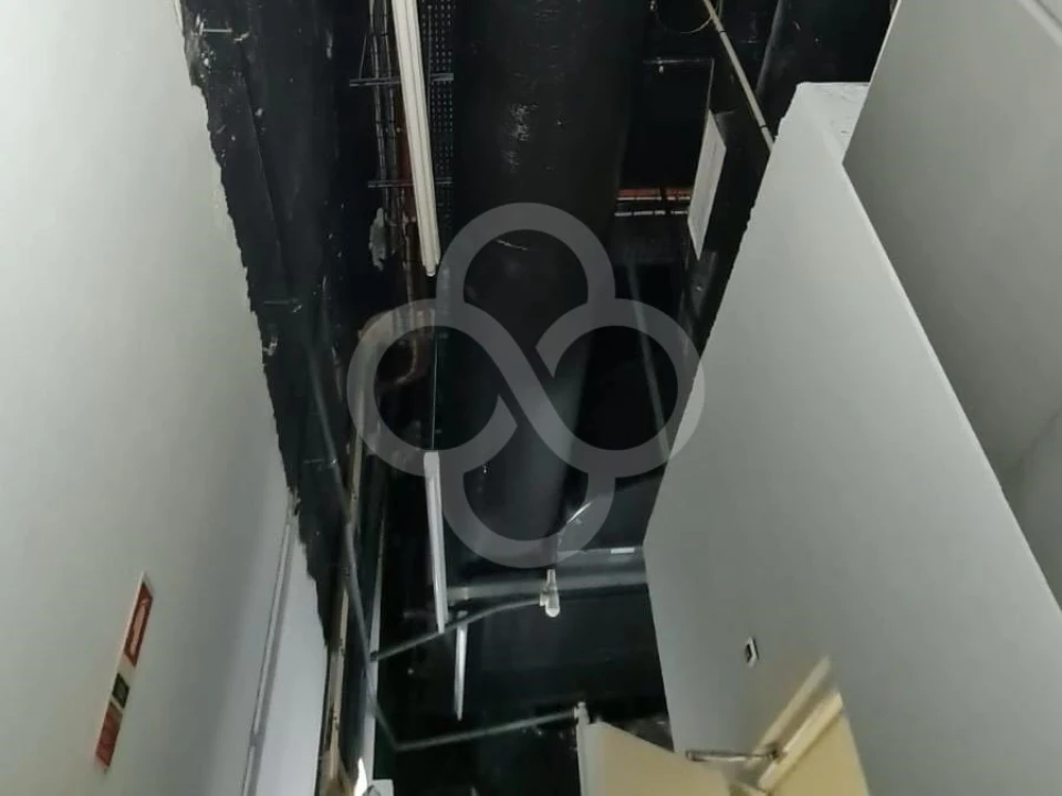 Loja para Venda em Campolide Foto 19