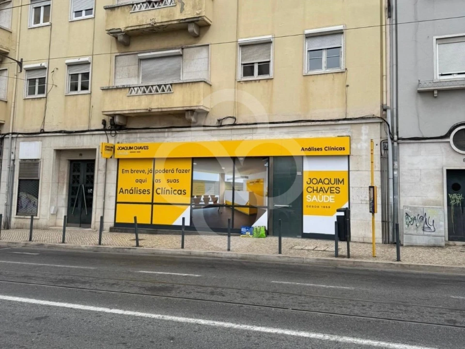 Loja para Venda em Campolide Foto 29