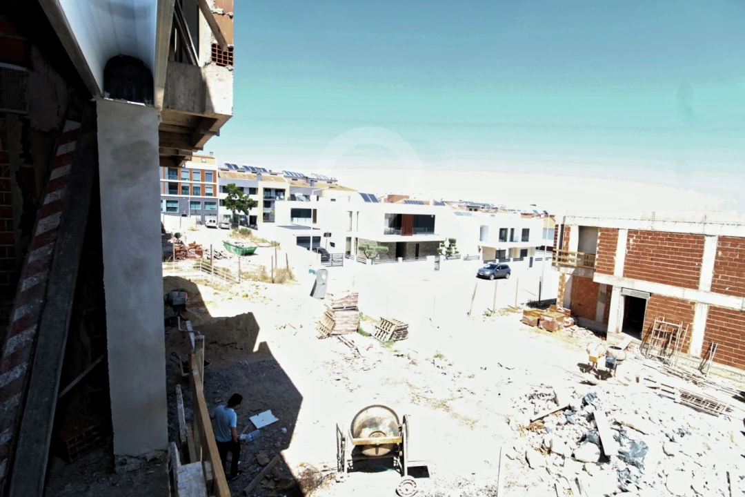 Moradia T3 para Venda em Corroios Foto 20