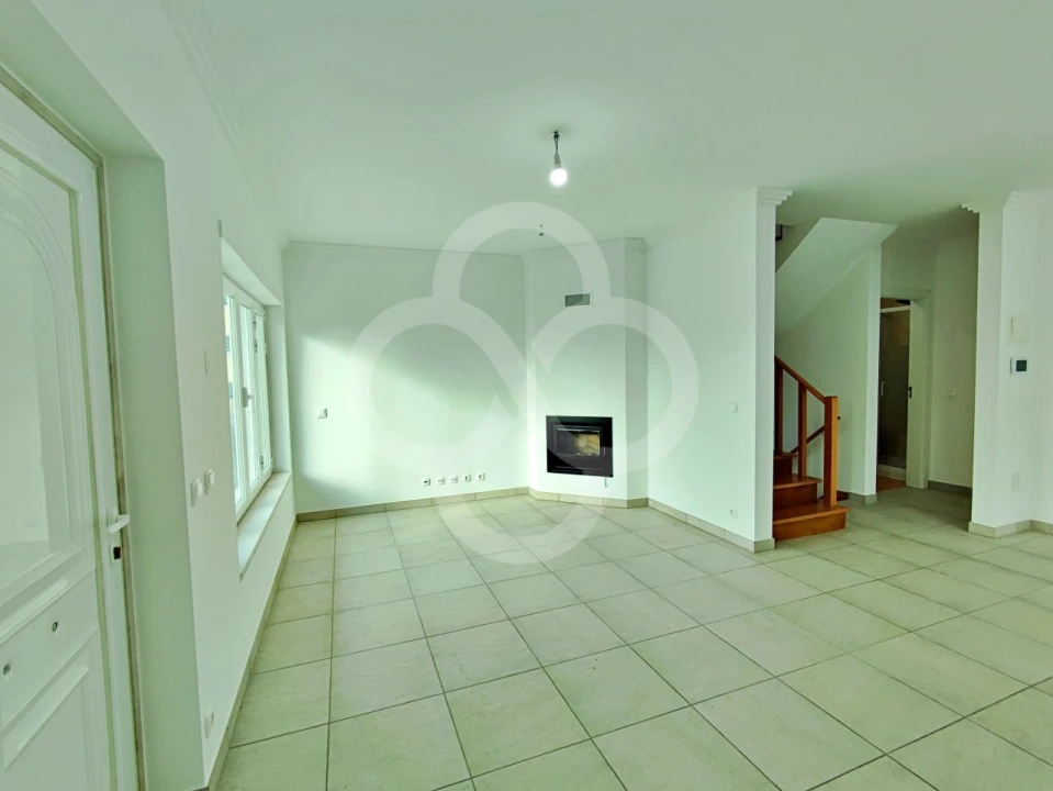 Moradia T3 para Venda em Ericeira Foto 40