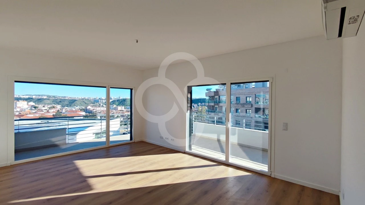 Apartamento T3 para Venda em Odivelas Foto 3