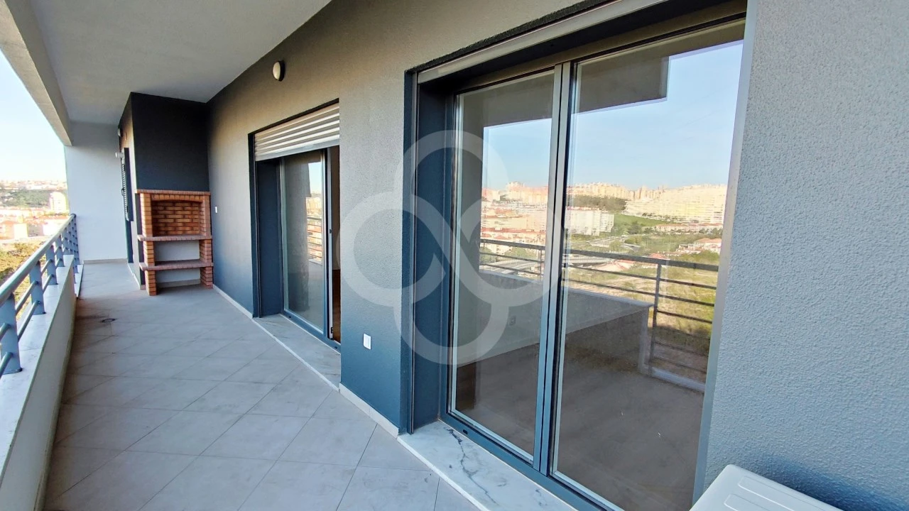 Apartamento T3 para Venda em Odivelas Foto 1