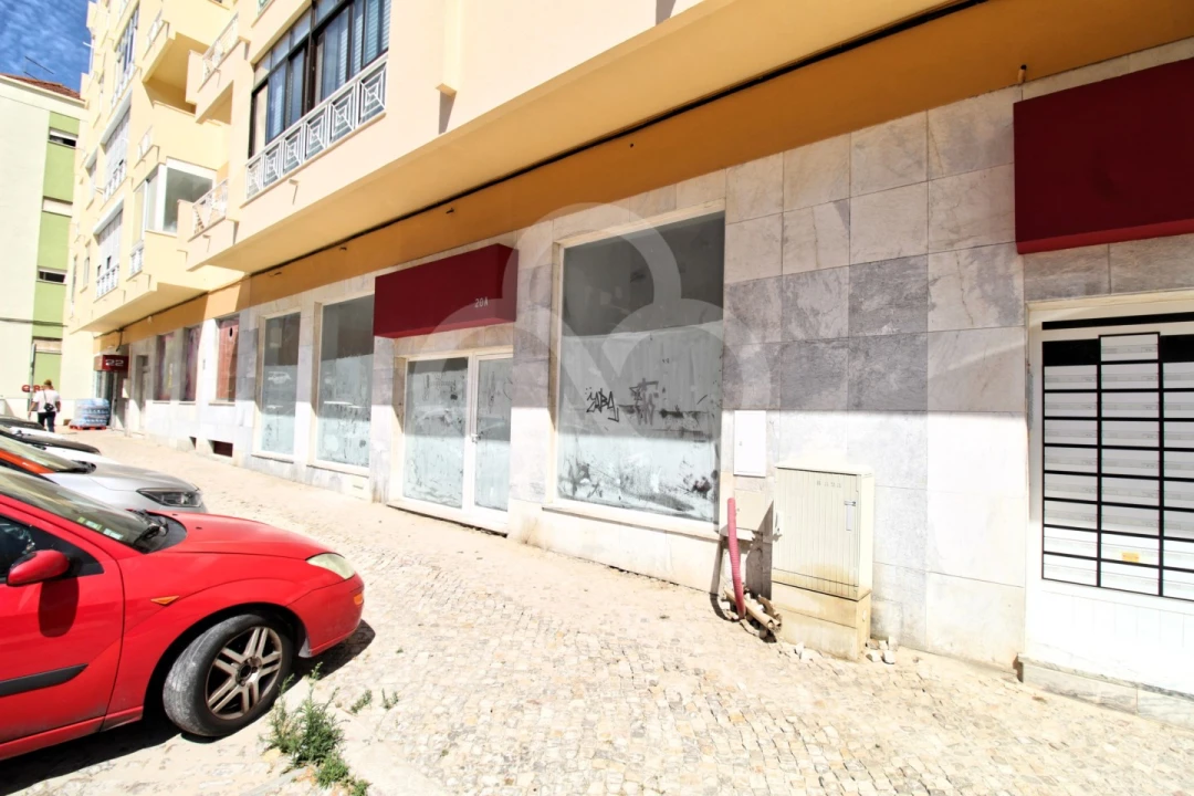 Loja para Venda em Alto do Seixalinho, Santo André e Verderena Foto 3