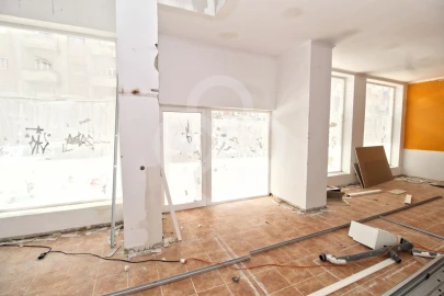 Loja para Venda em Alto do Seixalinho, Santo André e Verderena