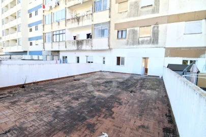 Loja para Venda em Alto do Seixalinho, Santo André e Verderena