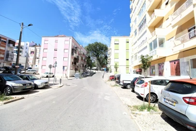 Loja para Venda em Alto do Seixalinho, Santo André e Verderena