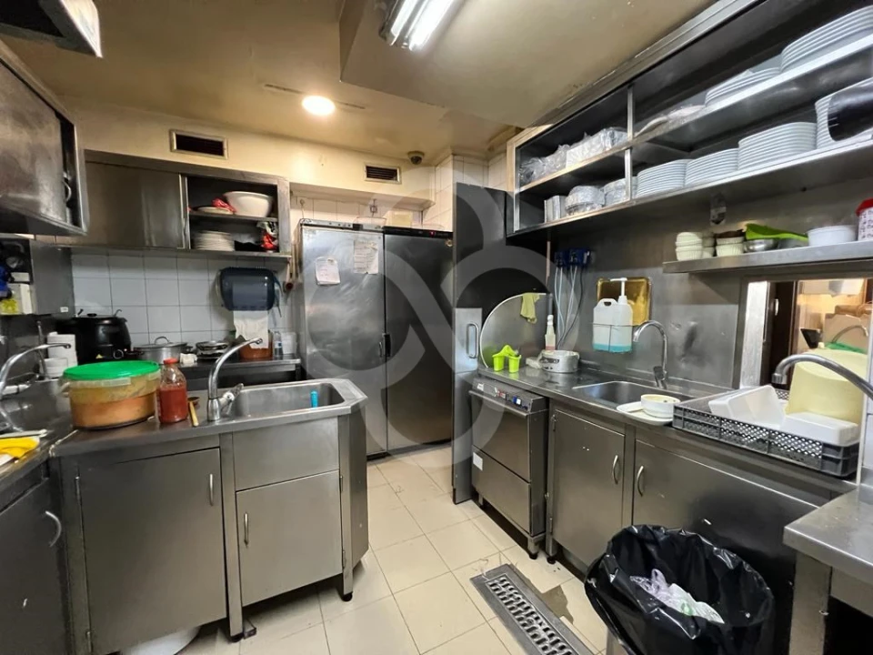 Loja para Venda em Rio de Mouro Foto 21