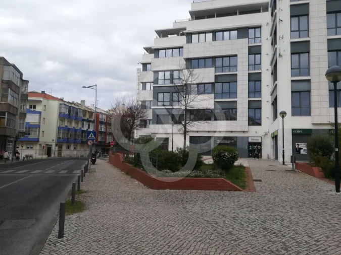 Loja para Venda em Venteira Foto 1