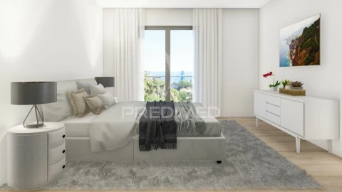Apartamento T5 para Venda em Funchal (Santa Luzia)