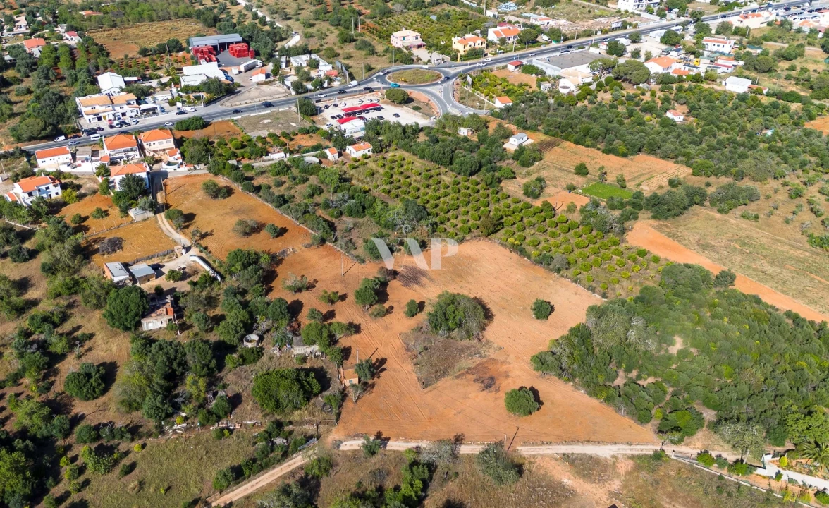 Terreno para Arrendamento em Quarteira Foto 5