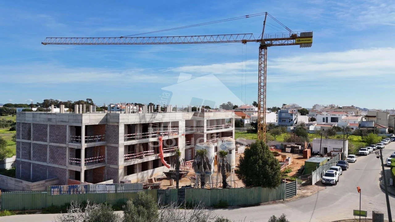 Apartamento T3 para Venda em Alvor Foto 9