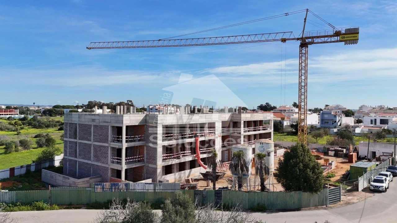 Apartamento T3 para Venda em Alvor Foto 5