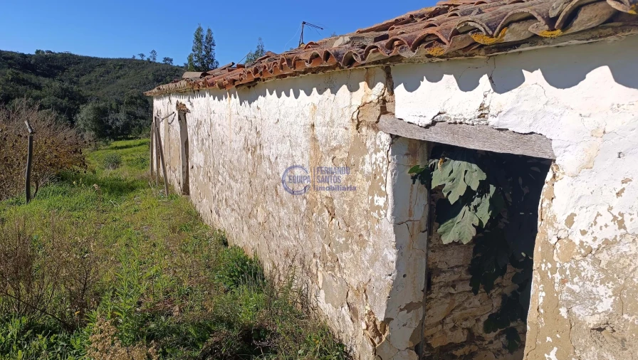 Terreno para Venda em Santana da Serra Foto 5