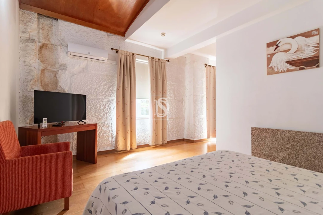 Quinta T10 para Venda em Alhões, Bustelo, Gralheira e Ramires Foto 17