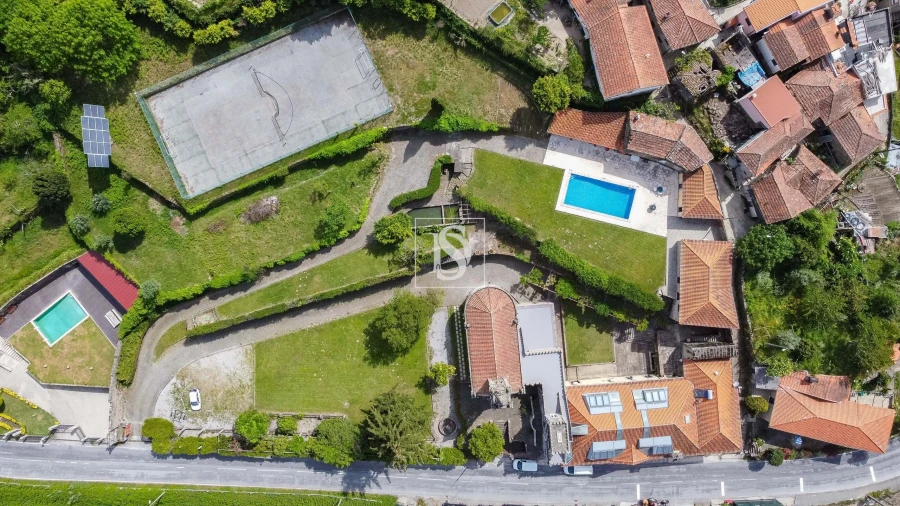 Quinta T10 para Venda em Alhões, Bustelo, Gralheira e Ramires