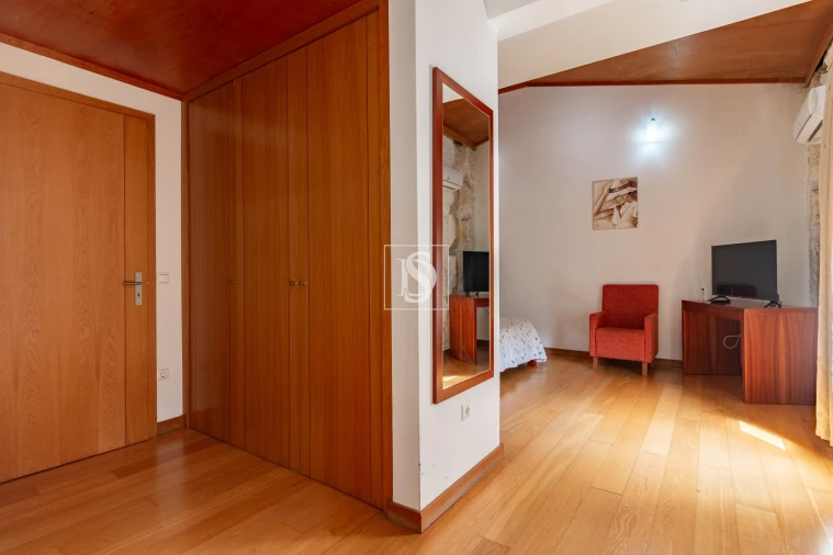 Quinta T10 para Venda em Alhões, Bustelo, Gralheira e Ramires Foto 15