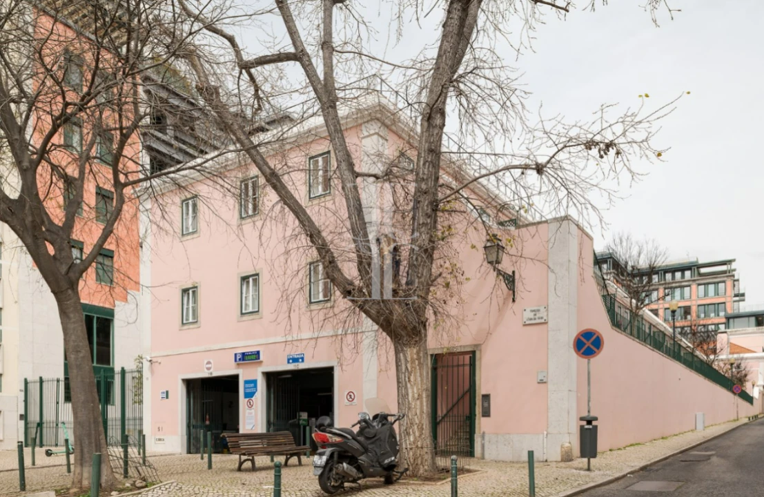Negócio para Venda em Santo António Foto 7