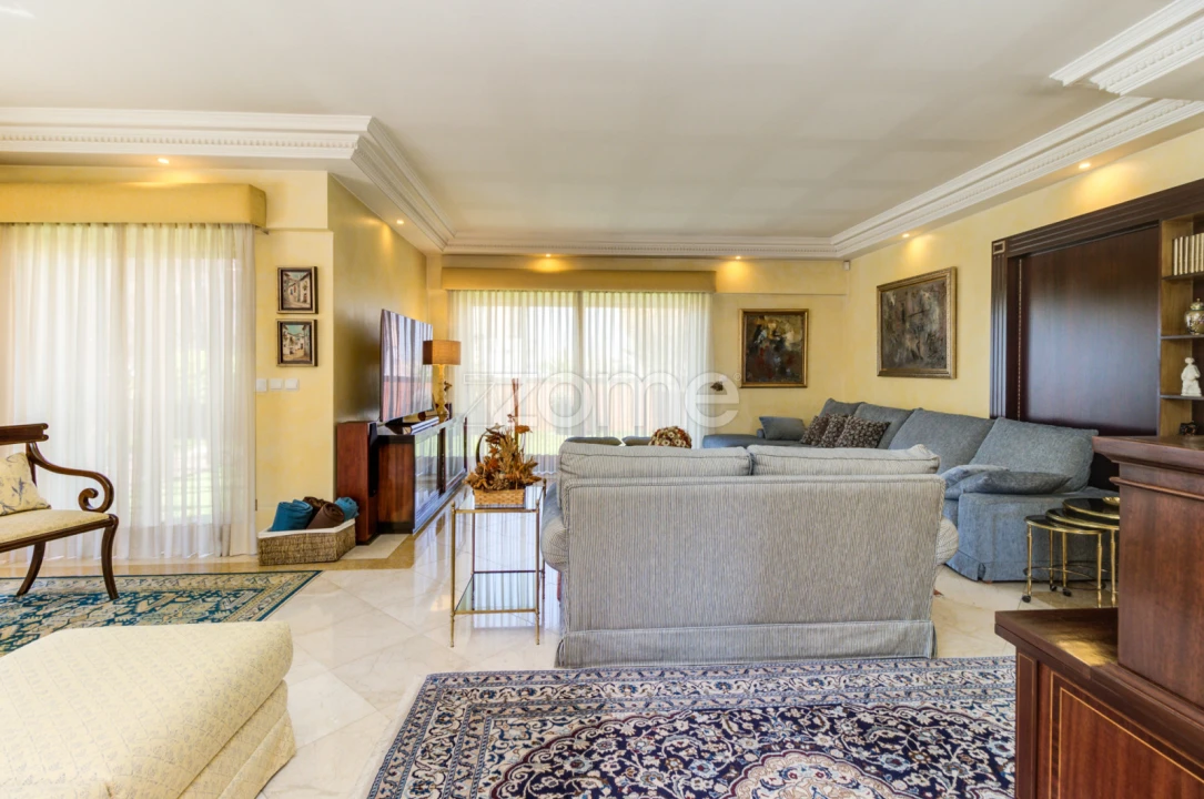 Apartamento T6 para Venda em São Domingos de Benfica Foto 16