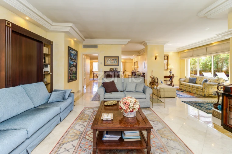 Apartamento T6 para Venda em São Domingos de Benfica Foto 18