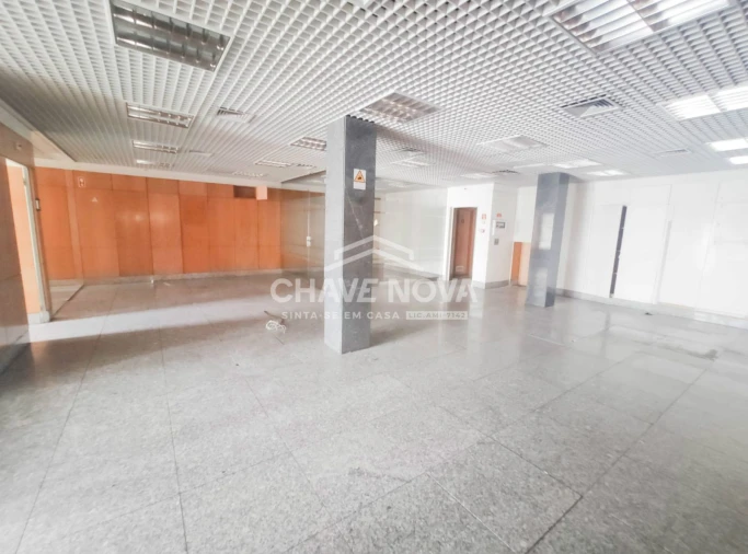 Loja para Arrendamento em Gafanha da Nazaré Foto 1