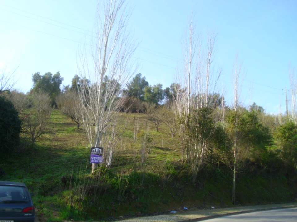 Terreno para Venda em Alenquer (Santo Estêvão e Triana) Foto 1