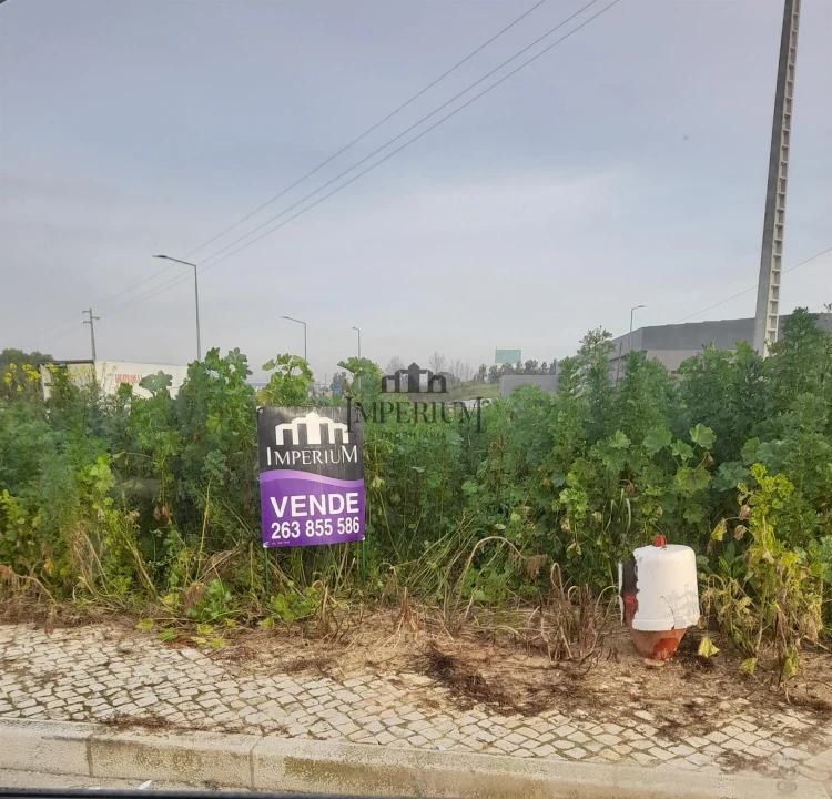 Terreno para Venda em Carregado e Cadafais Foto 6