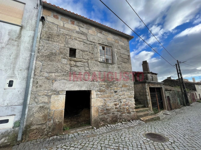 Moradia para Venda em Lameiras Foto 2