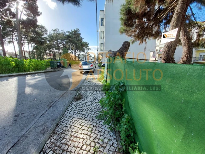 Terreno para Venda em Quinta do Conde Foto 10