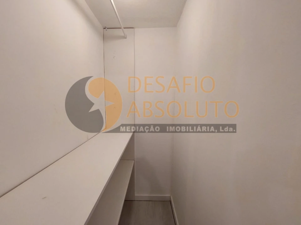 Loja para Venda em Laranjeiro e Feijó Foto 23