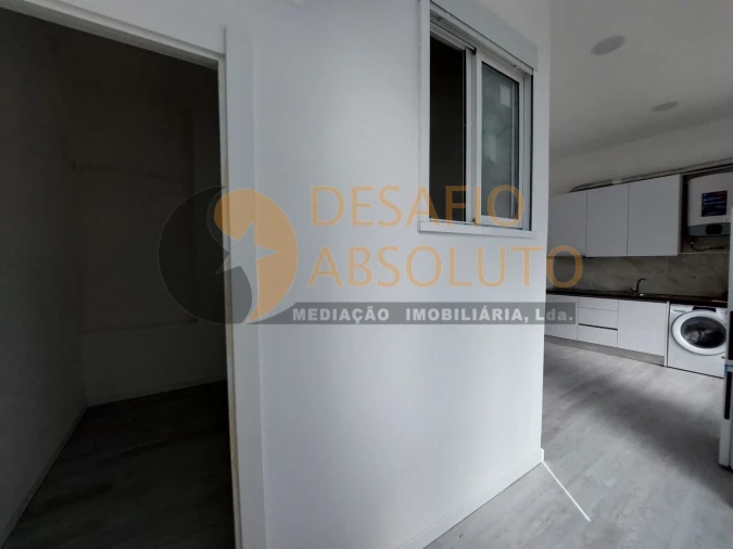 Loja para Venda em Laranjeiro e Feijó Foto 4